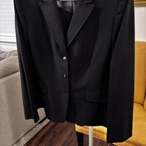Tahari Professional/Career Navy and White Pinstripe Lined Skirt Suit